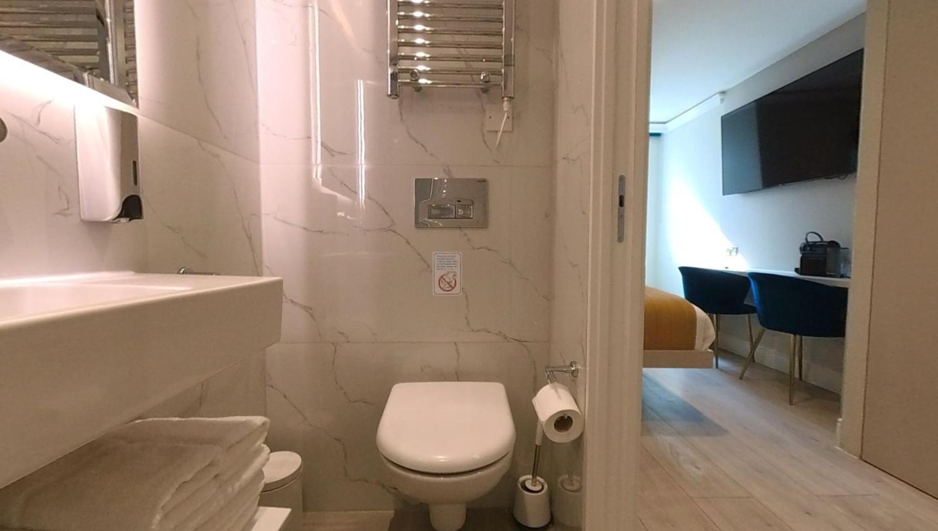 Nox Olympia Hotell London Eksteriør bilde