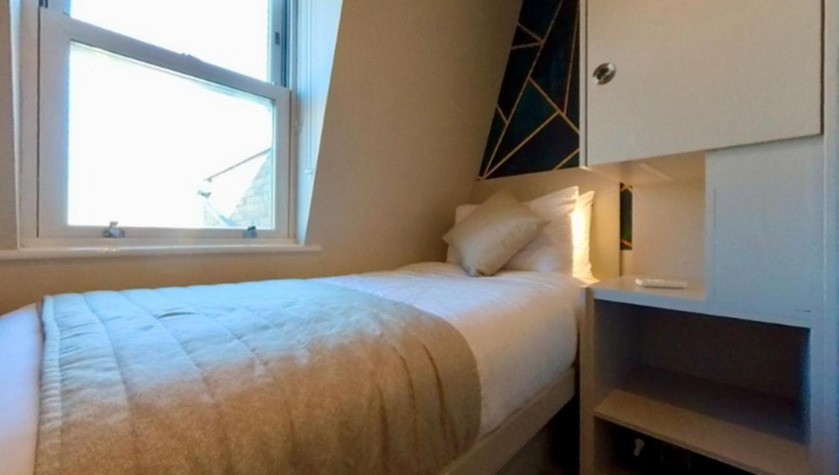 Nox Olympia Hotell London Eksteriør bilde