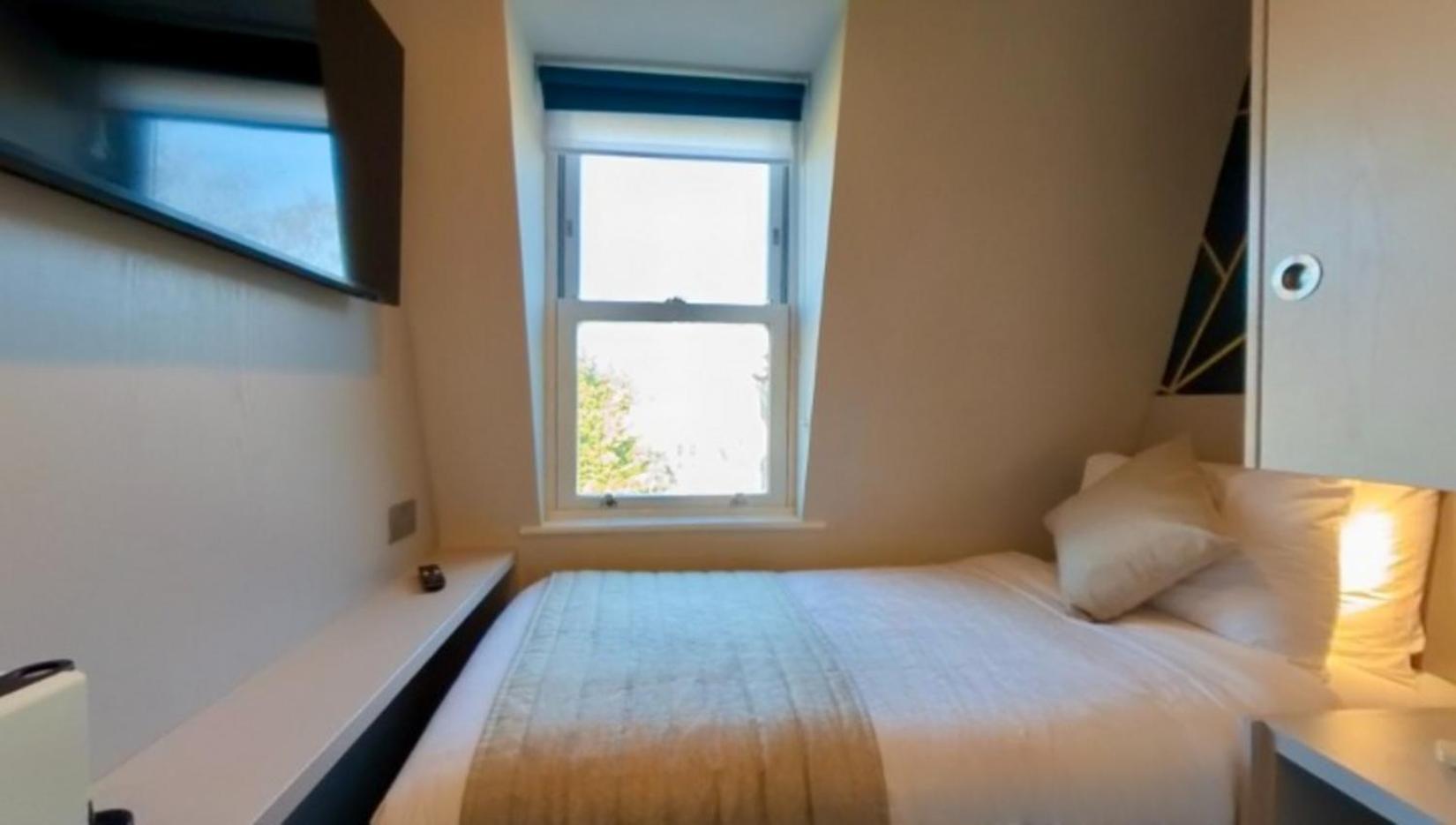Nox Olympia Hotell London Eksteriør bilde