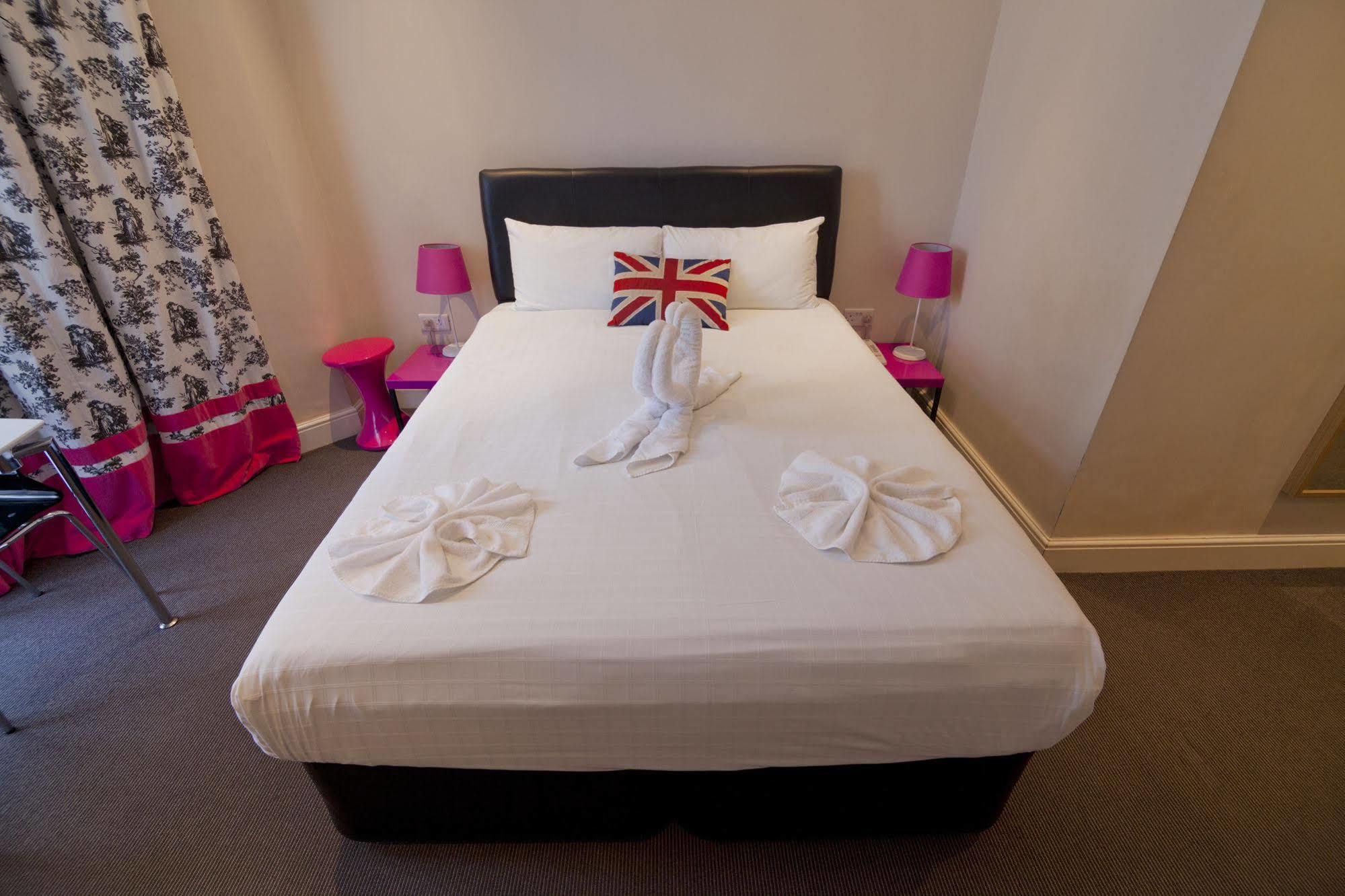 Nox Olympia Hotell London Eksteriør bilde