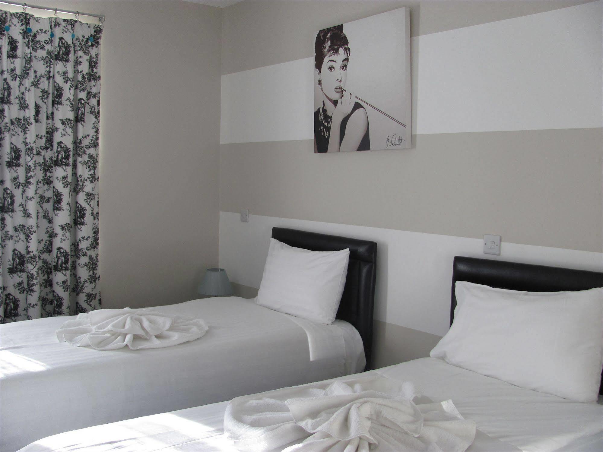 Nox Olympia Hotell London Eksteriør bilde