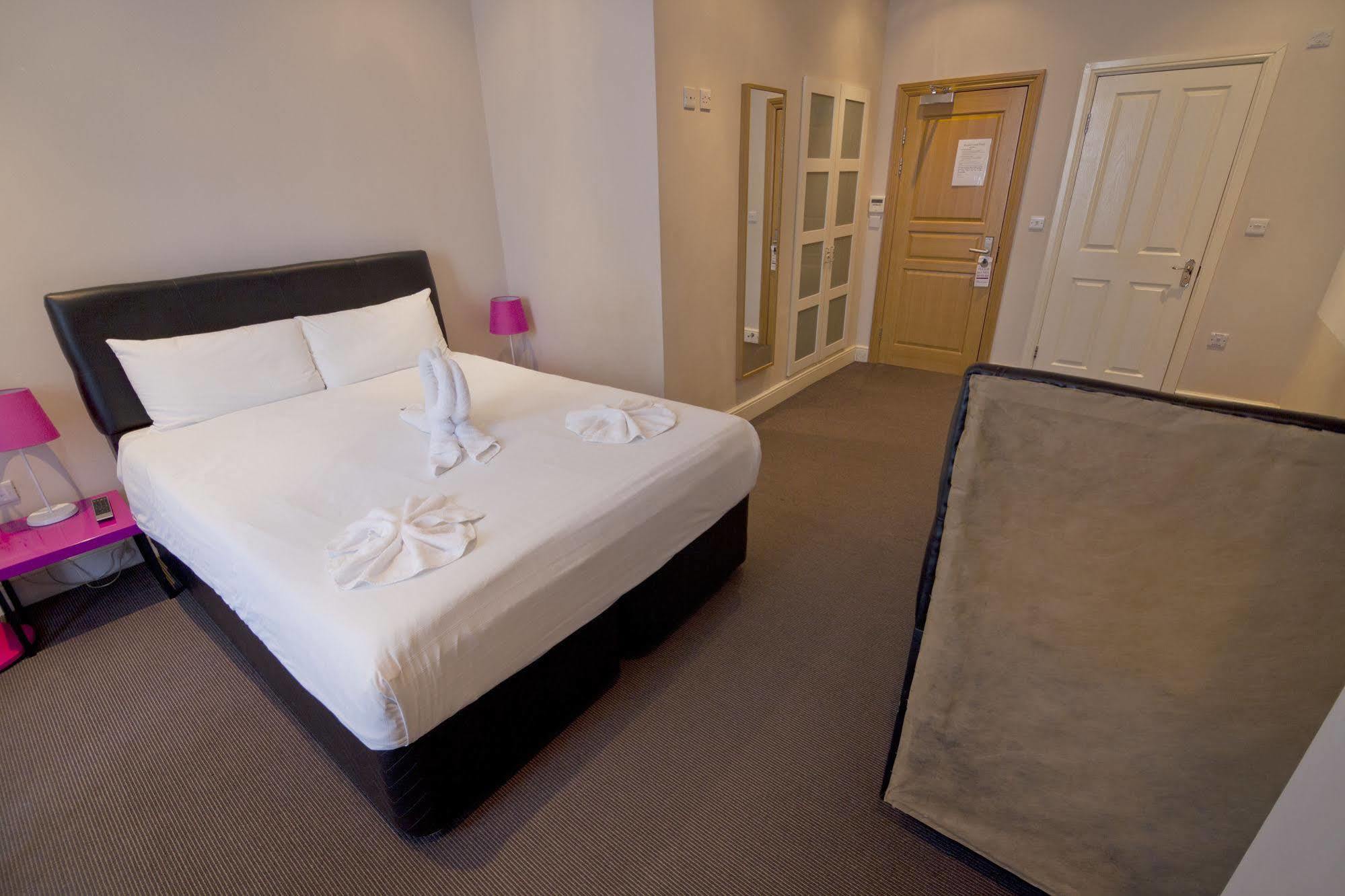 Nox Olympia Hotell London Eksteriør bilde